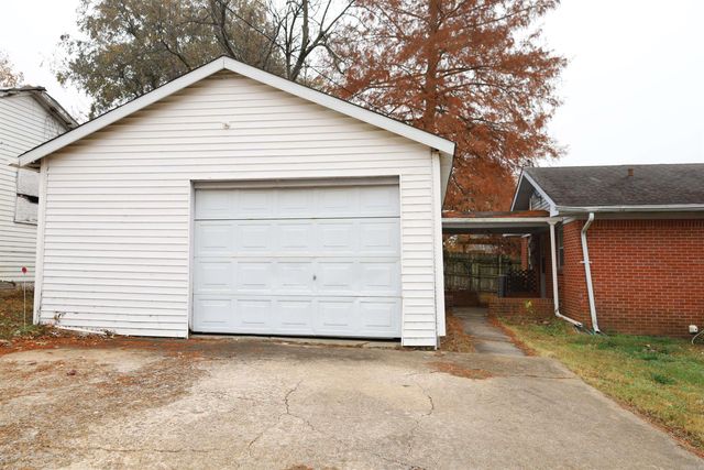 121 S 12th Street, Paragould, AR 72450