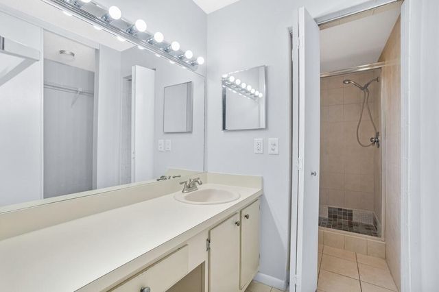 3047 Carambola Cir S 2324, Coconut Creek, FL 33066