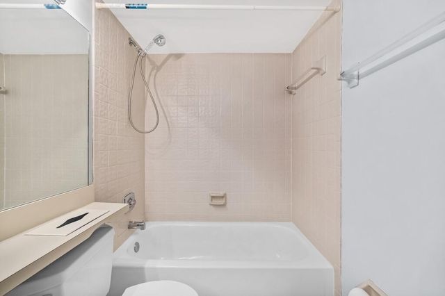 3047 Carambola Cir S 2324, Coconut Creek, FL 33066