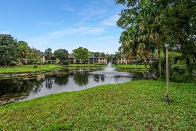 3047 Carambola Cir S 2324, Coconut Creek, FL 33066