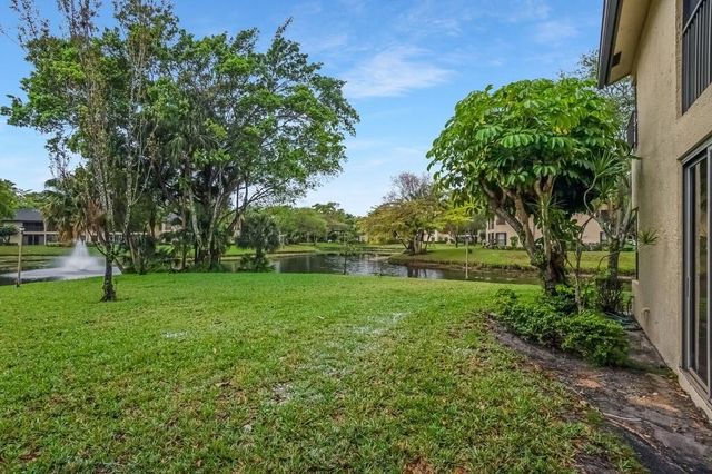 3047 Carambola Cir S 2324, Coconut Creek, FL 33066