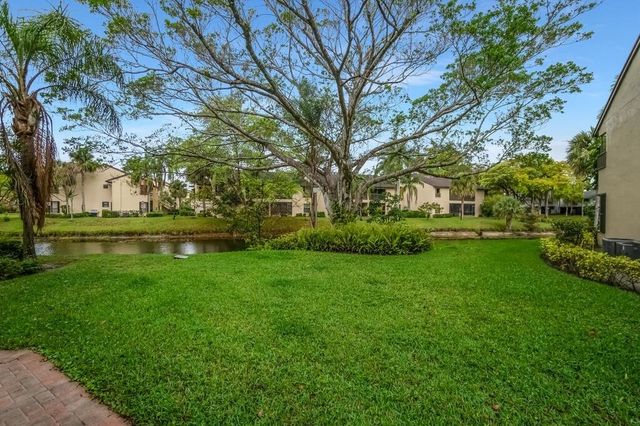 3047 Carambola Cir S 2324, Coconut Creek, FL 33066