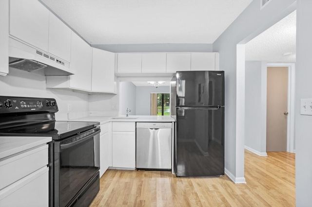 3047 Carambola Cir S 2324, Coconut Creek, FL 33066