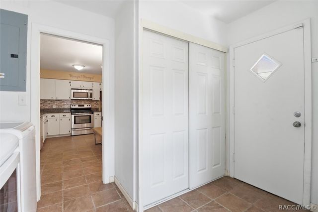 9376 N Citrus Springs Boulevard, Citrus Springs, FL 34434