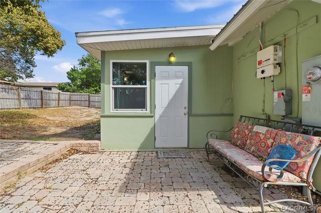 9376 N Citrus Springs Boulevard, Citrus Springs, FL 34434