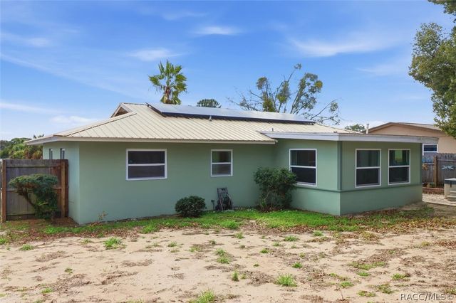 9376 N Citrus Springs Boulevard, Citrus Springs, FL 34434