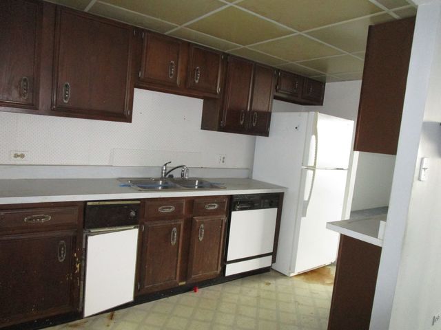 465 W Dominion Drive 1003, Wood Dale, IL 60191
