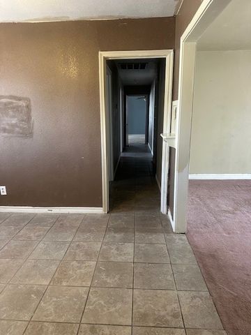 1304 W Division St, Fort Stockton, TX 79735