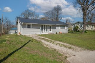 1620 Presley Drive, Cassville, MO 65625