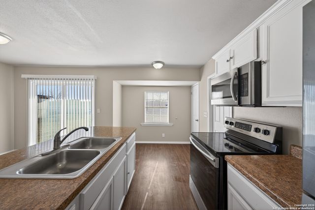 5822 CASTLE HUNT, San Antonio, TX 78218