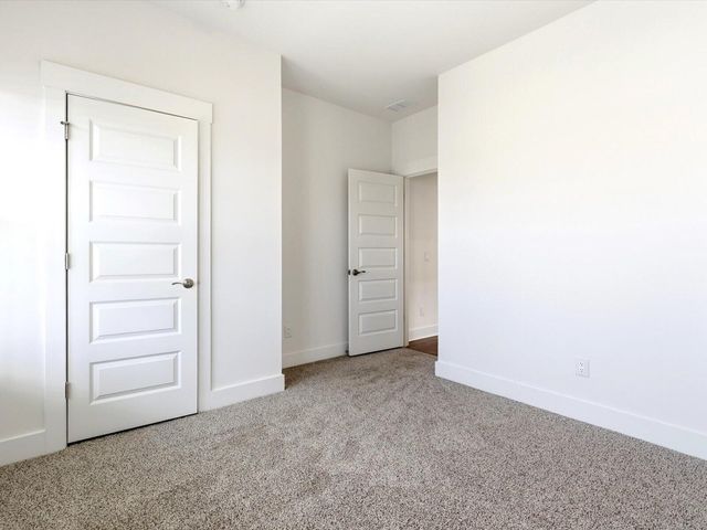 442 Radiant Blue Way, Summerville, SC 29486