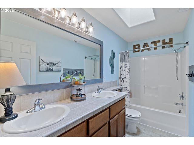 16063 GODON Way, Oregon City, OR 97045