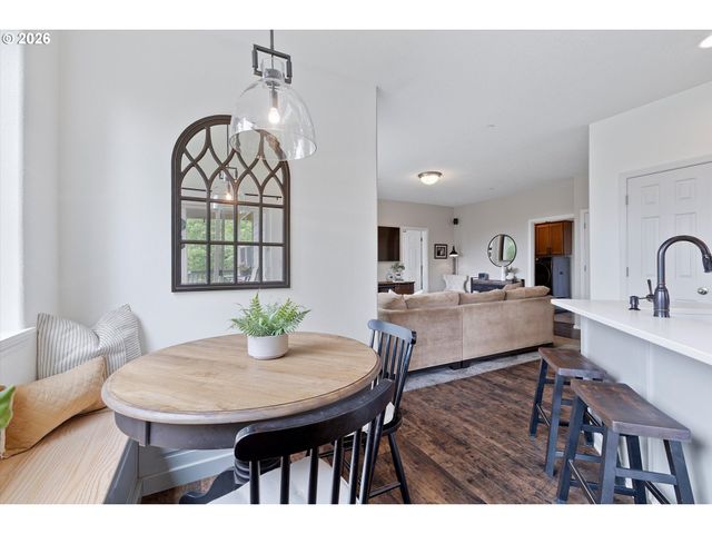 16063 GODON Way, Oregon City, OR 97045