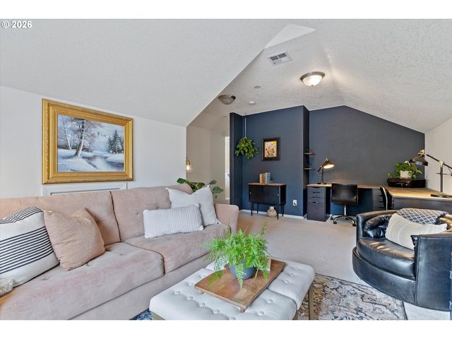 16063 GODON Way, Oregon City, OR 97045
