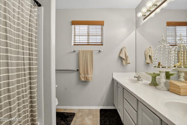 9370 W WEAVER Circle, Casa Grande, AZ 85194