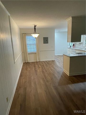 115 Brookside, Northport, AL 35473