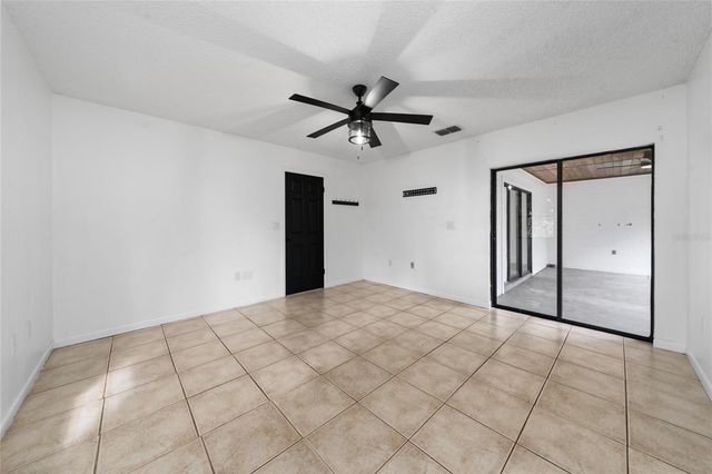 1727 SANDALWOOD CIRCLE SW, Winter Haven, FL 33880