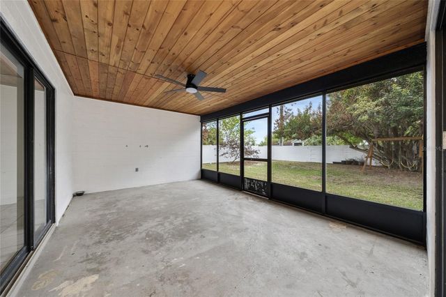 1727 SANDALWOOD CIRCLE SW, Winter Haven, FL 33880