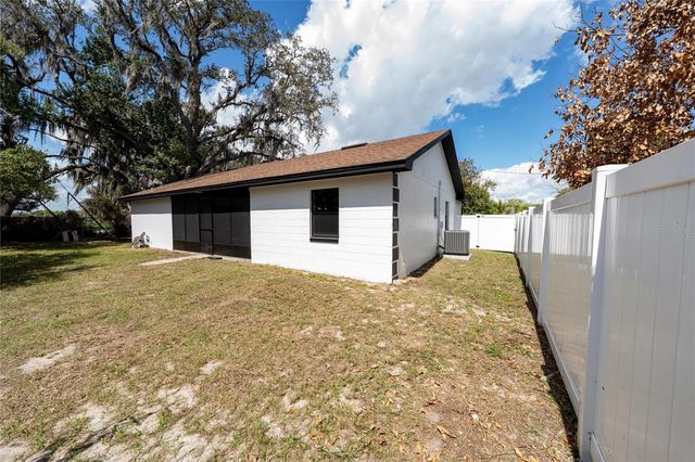 1727 SANDALWOOD CIRCLE SW, Winter Haven, FL 33880