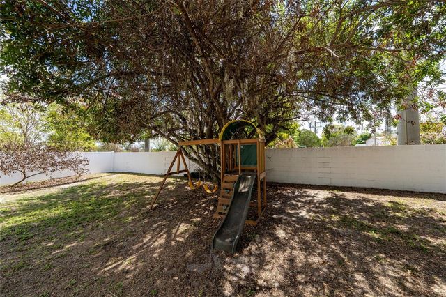 1727 SANDALWOOD CIRCLE SW, Winter Haven, FL 33880