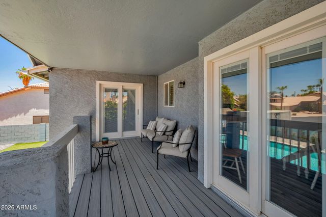 14 S GOLDEN KEY Drive, Gilbert, AZ 85233