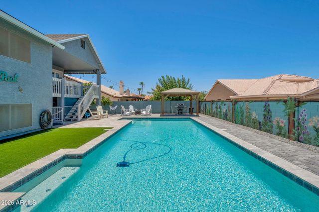 14 S GOLDEN KEY Drive, Gilbert, AZ 85233