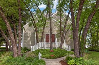 320 Oselka Drive 243, New Buffalo City, MI 49117