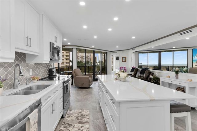720 Collier BLVD 304, Marco Island, FL 34145