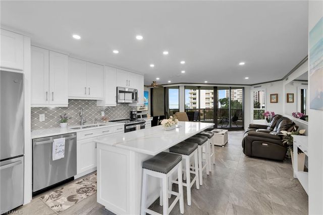 720 Collier BLVD 304, Marco Island, FL 34145
