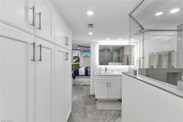 720 Collier BLVD 304, Marco Island, FL 34145