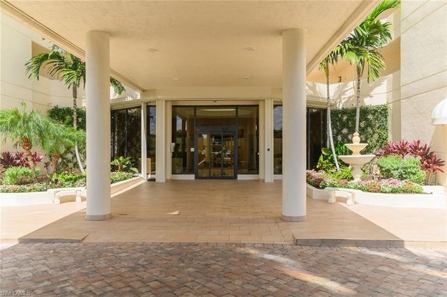 720 Collier BLVD 304, Marco Island, FL 34145