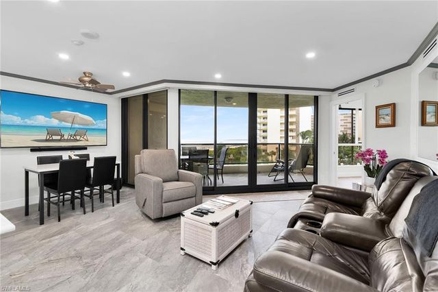 720 Collier BLVD 304, Marco Island, FL 34145
