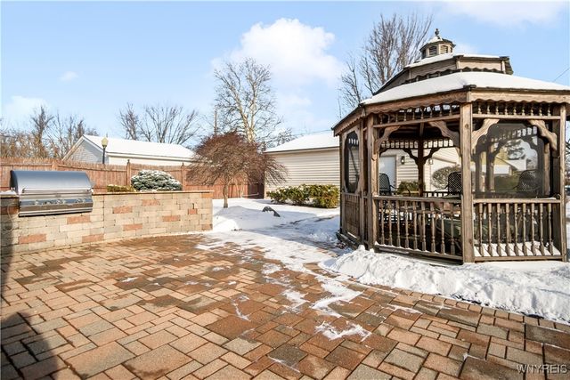 101 Wendover Avenue, Tonawanda, NY 14223