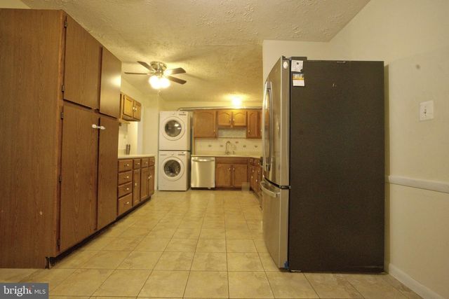 13629 KINGSMAN RD, Woodbridge, VA 22193