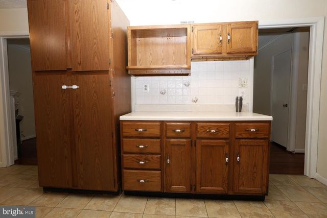13629 KINGSMAN RD, Woodbridge, VA 22193