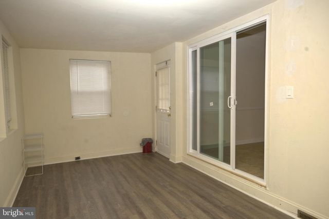 13629 KINGSMAN RD, Woodbridge, VA 22193