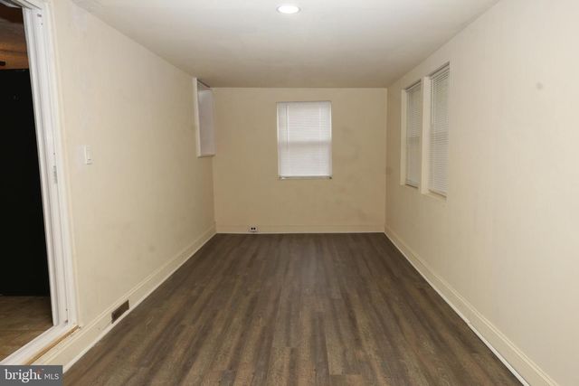 13629 KINGSMAN RD, Woodbridge, VA 22193