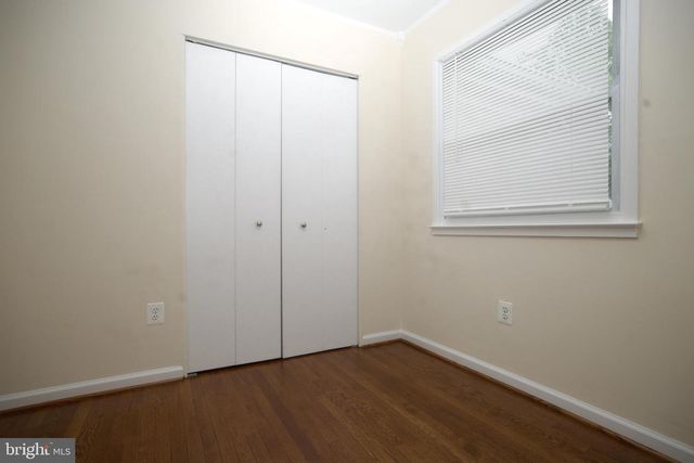 13629 KINGSMAN RD, Woodbridge, VA 22193