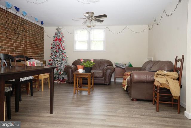 13629 KINGSMAN RD, Woodbridge, VA 22193