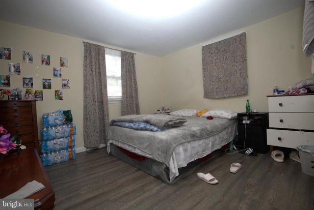 13629 KINGSMAN RD, Woodbridge, VA 22193