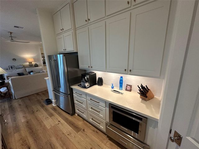 183 Ocean Shores Drive, Port Bolivar, TX 77650