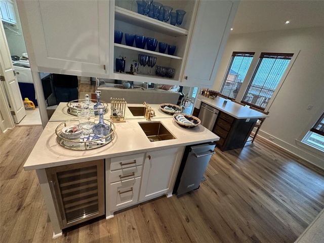 183 Ocean Shores Drive, Port Bolivar, TX 77650