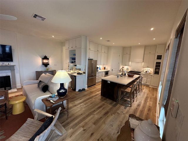 183 Ocean Shores Drive, Port Bolivar, TX 77650