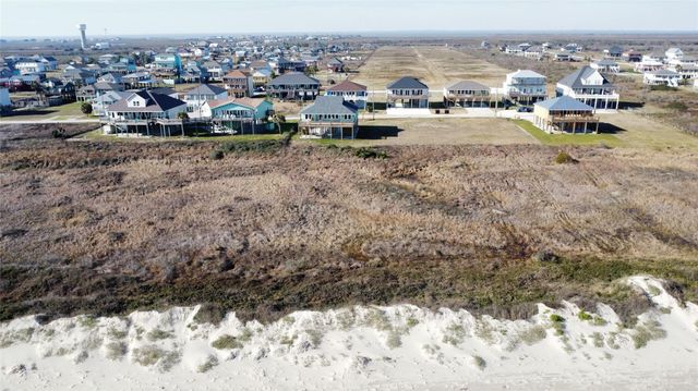183 Ocean Shores Drive, Port Bolivar, TX 77650