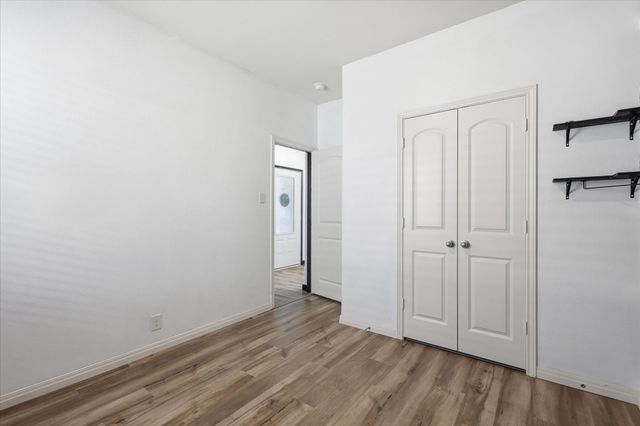 7533 Pleasant Oaks Street, Fort Worth, TX 76120