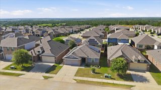 7533 Pleasant Oaks Street, Fort Worth, TX 76120
