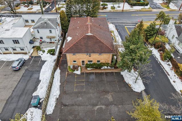631 E Palisade Avenue, Englewood Cliffs, NJ 07632