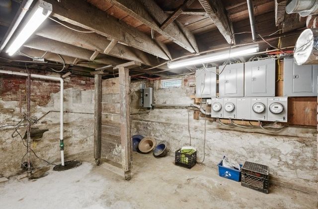 46 Hunting Street, Somerville, MA 02143