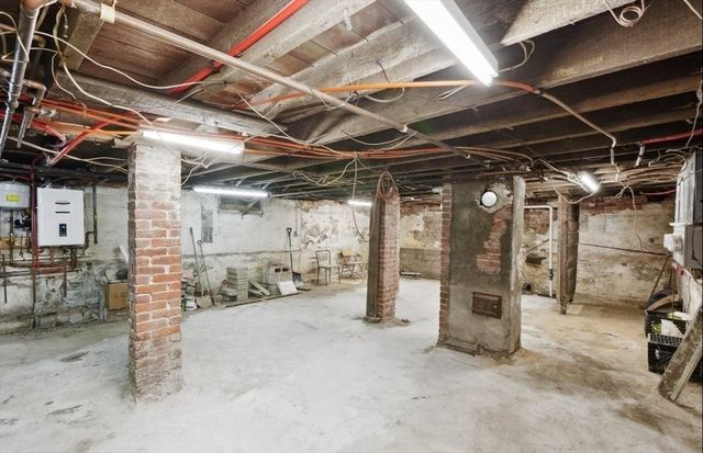 46 Hunting Street, Somerville, MA 02143