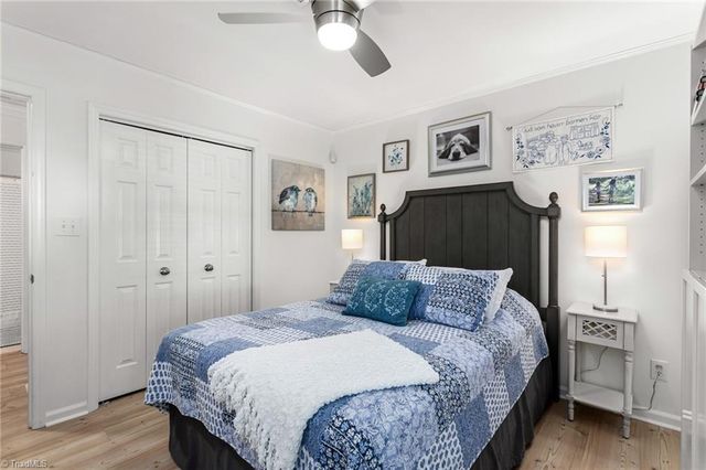 808 Carriage Crossing Lane A, Greensboro, NC 27410